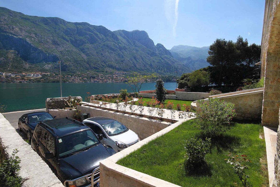 Seafront villa for sale in Bay of Kotor
