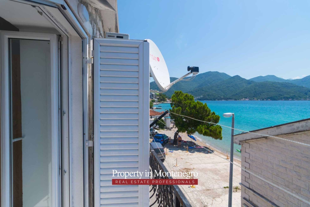 Stone house for sale in Herceg Novi