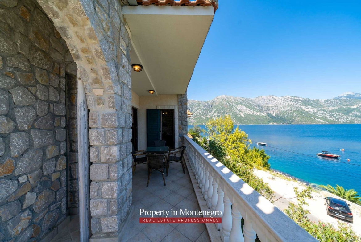 Luxury stone house for sale in Bay of Kotor