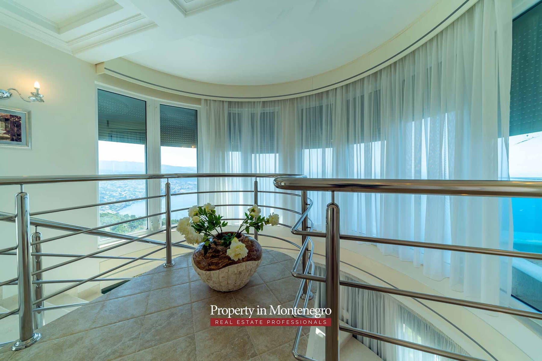 Luxury villa with swimming pool and sea view for sale in Bar Montenegro 50