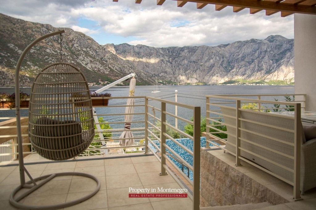 Luxury villa for sale in Kotor