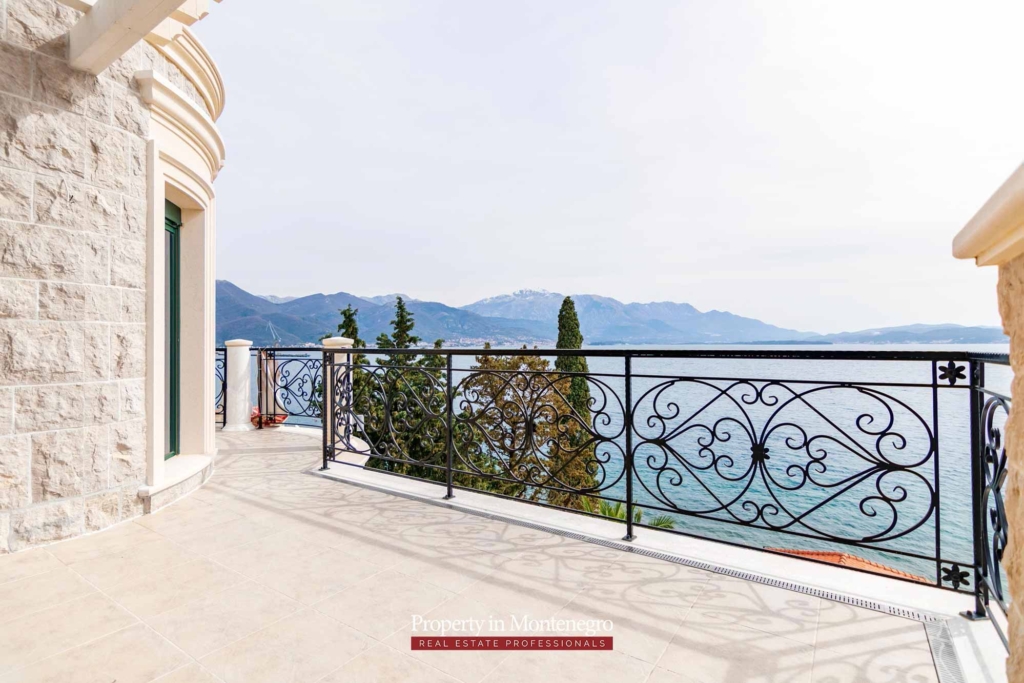 Luxury waterfront villa for sale in Kotor Bay