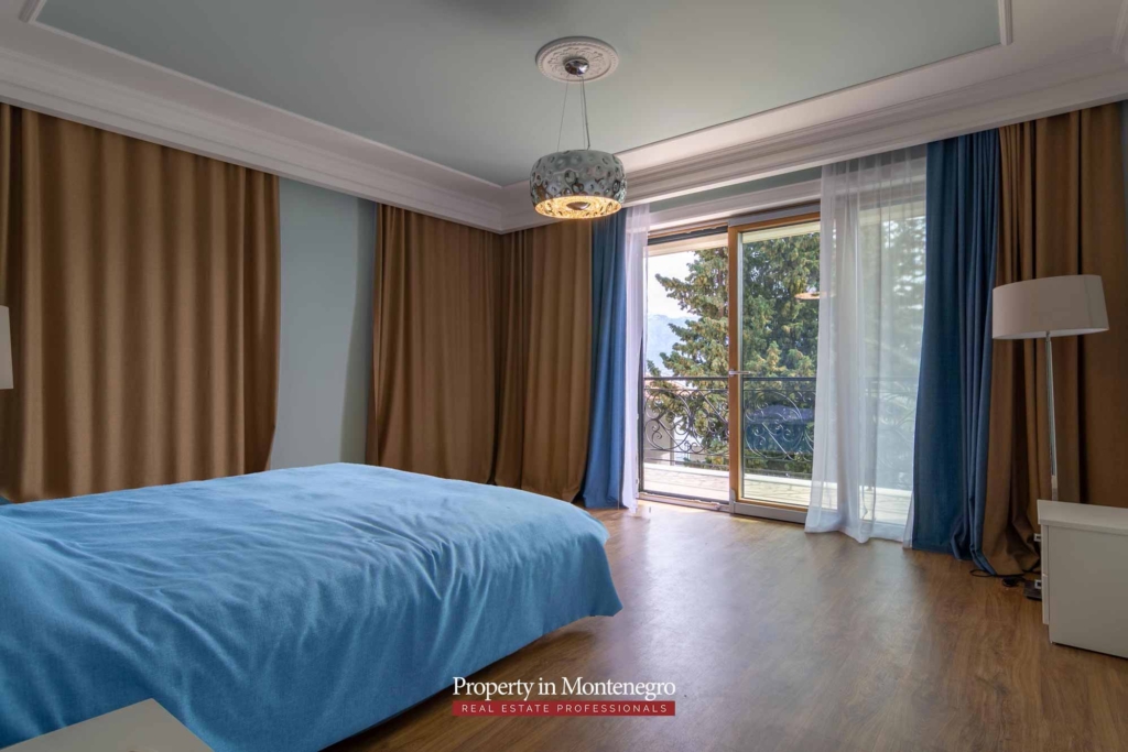 Luxury waterfront villa for sale in Kotor Bay