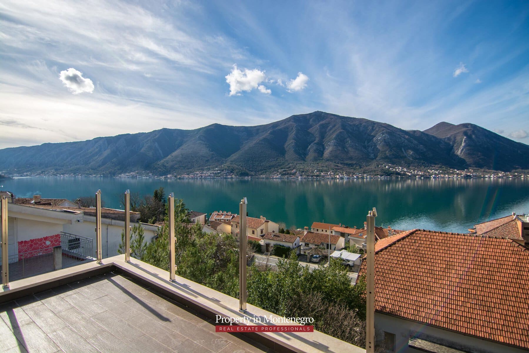 Penthouse for sale in Boka Bay 2 1
