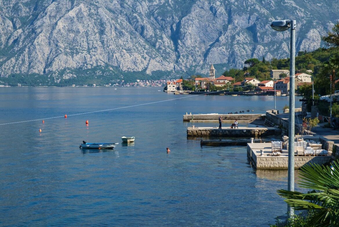 Seafront house for sale in Kotor Bay