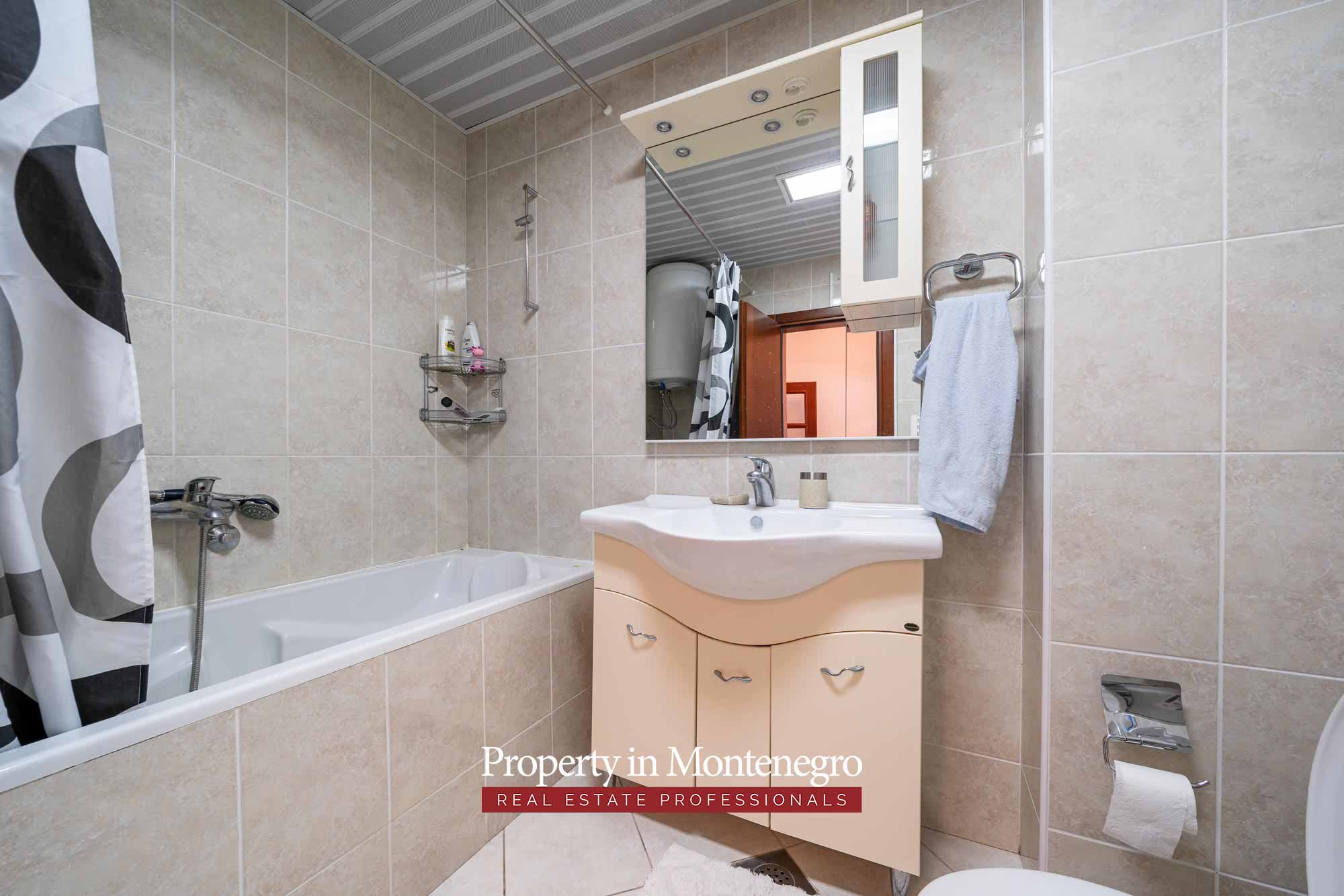 Two bedroom apartment for sale in city center of Bar 16