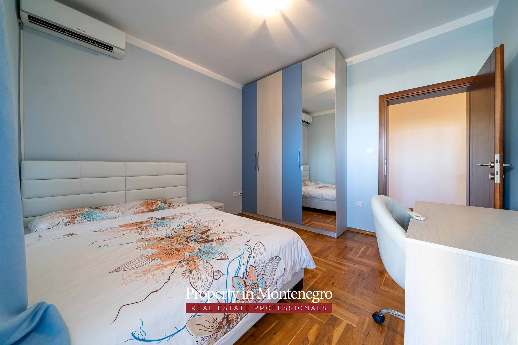 Two bedroom apartment for sale in city center of Bar 18