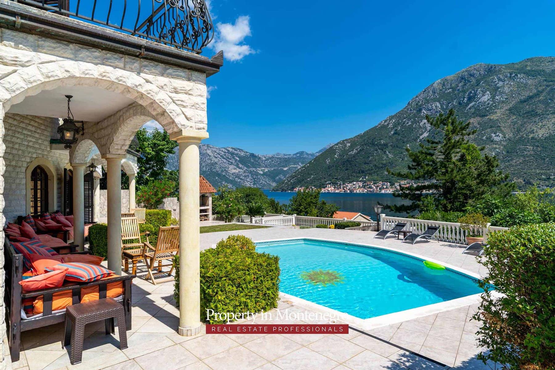 Villa for sale in Bay of Kotor