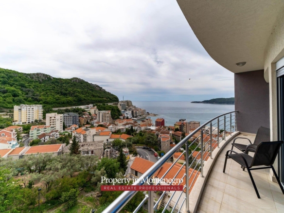 Apartment for sale in Rafailovici