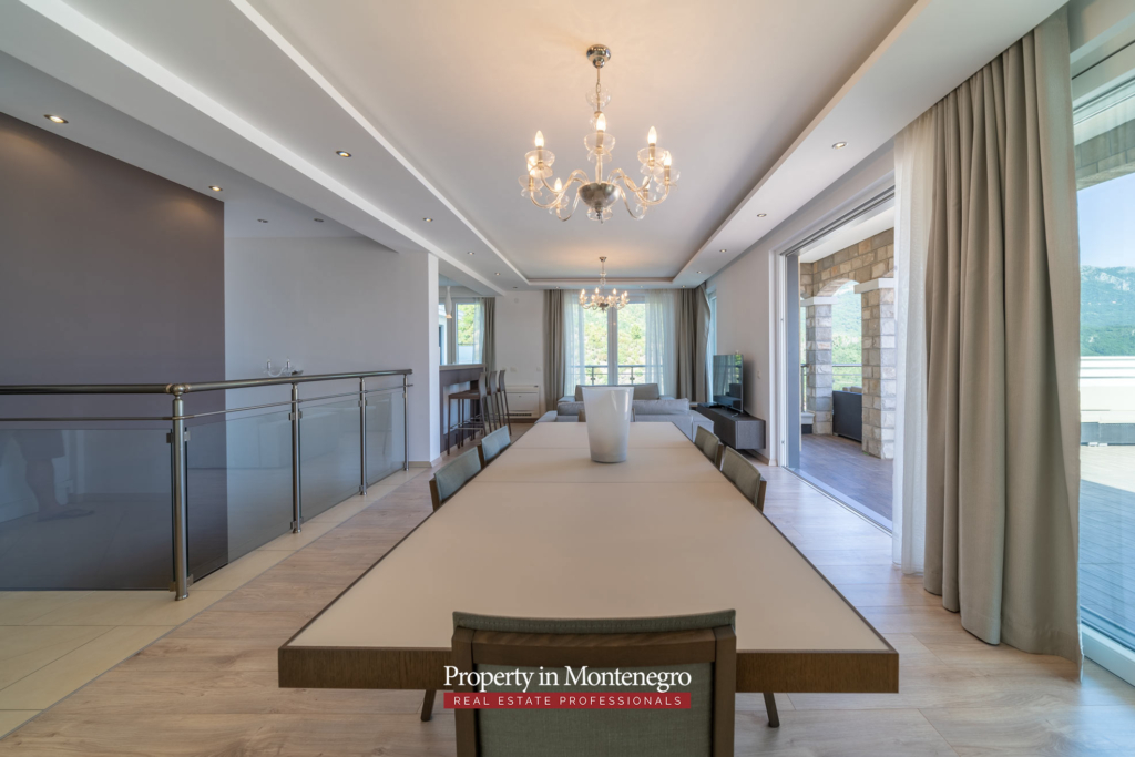 Duplex apartment for sale in Budva Riviera