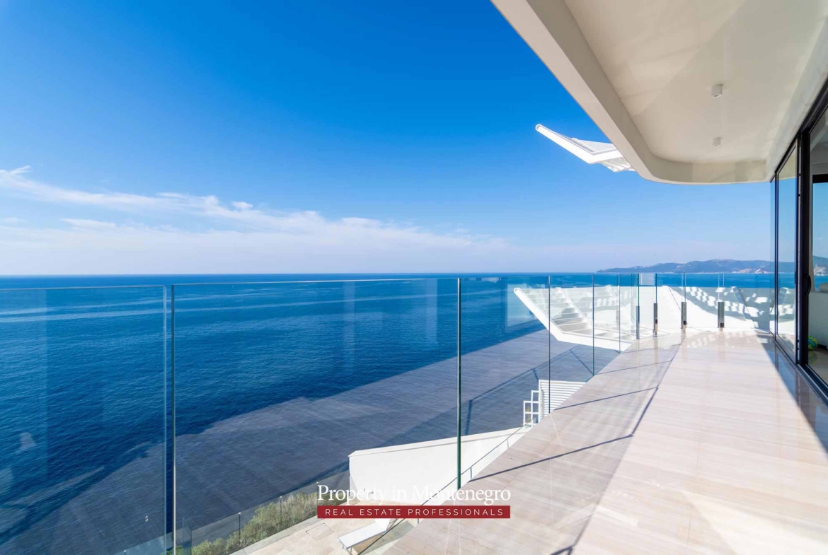 First line luxury villa for sale in Budva Riviera