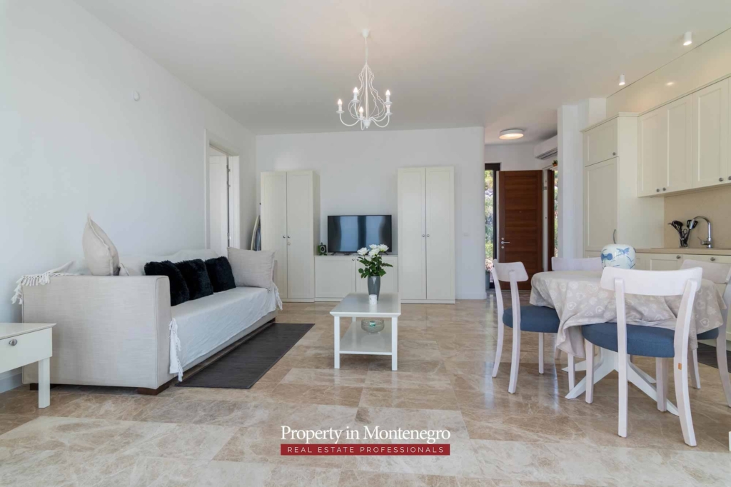 First line luxury villa for sale in Budva Riviera