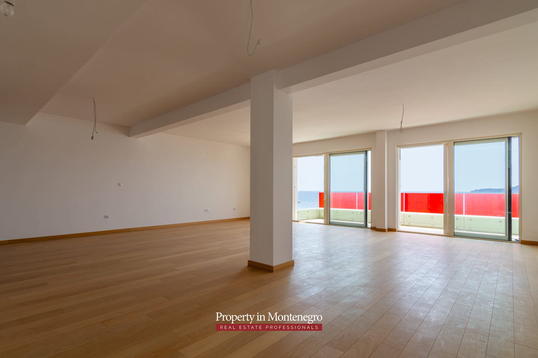 First line three bedroom apartment for sale in Budva 3