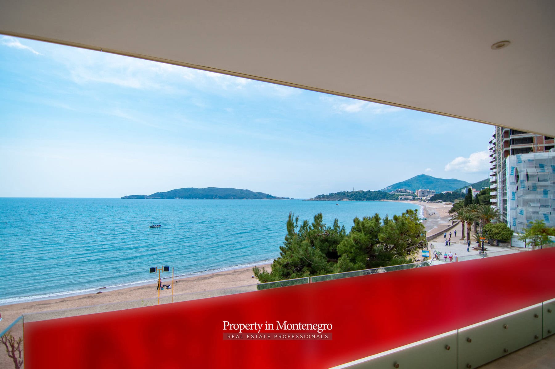 First line three bedroom apartment for sale in Budva 4