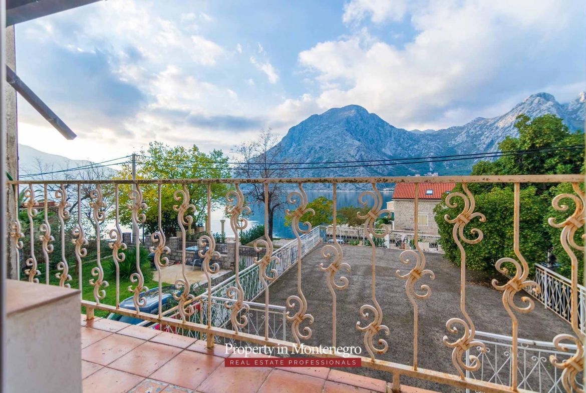 Seafront stone house for sale in Kotor Bay