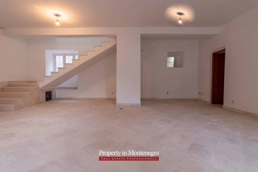 Seafront stone house for sale in Kotor Bay