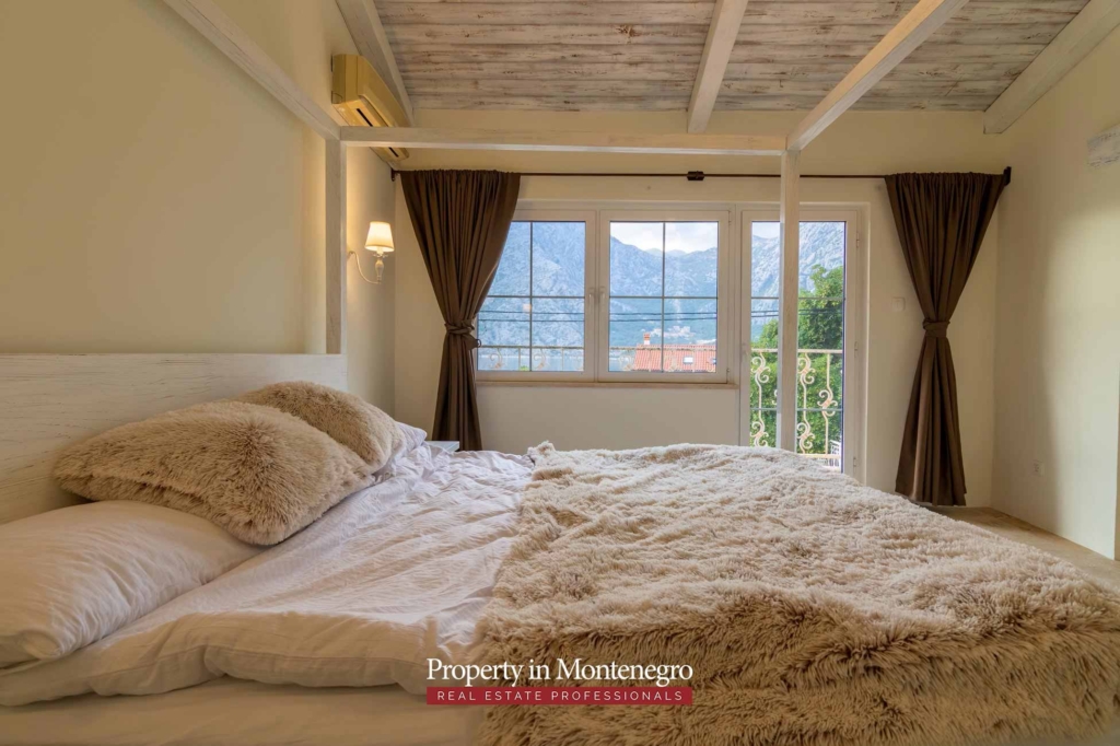 Seafront stone house for sale in Kotor Bay