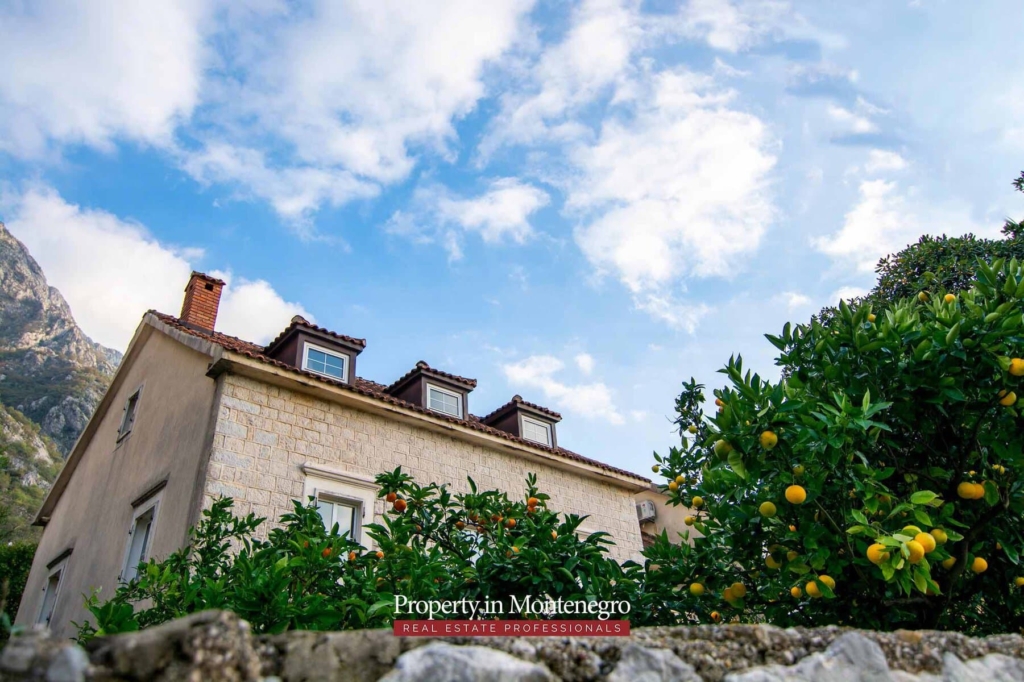 Seafront stone house for sale in Kotor Bay