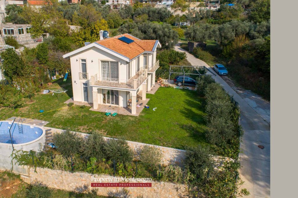 House for sale in Budva Riviera
