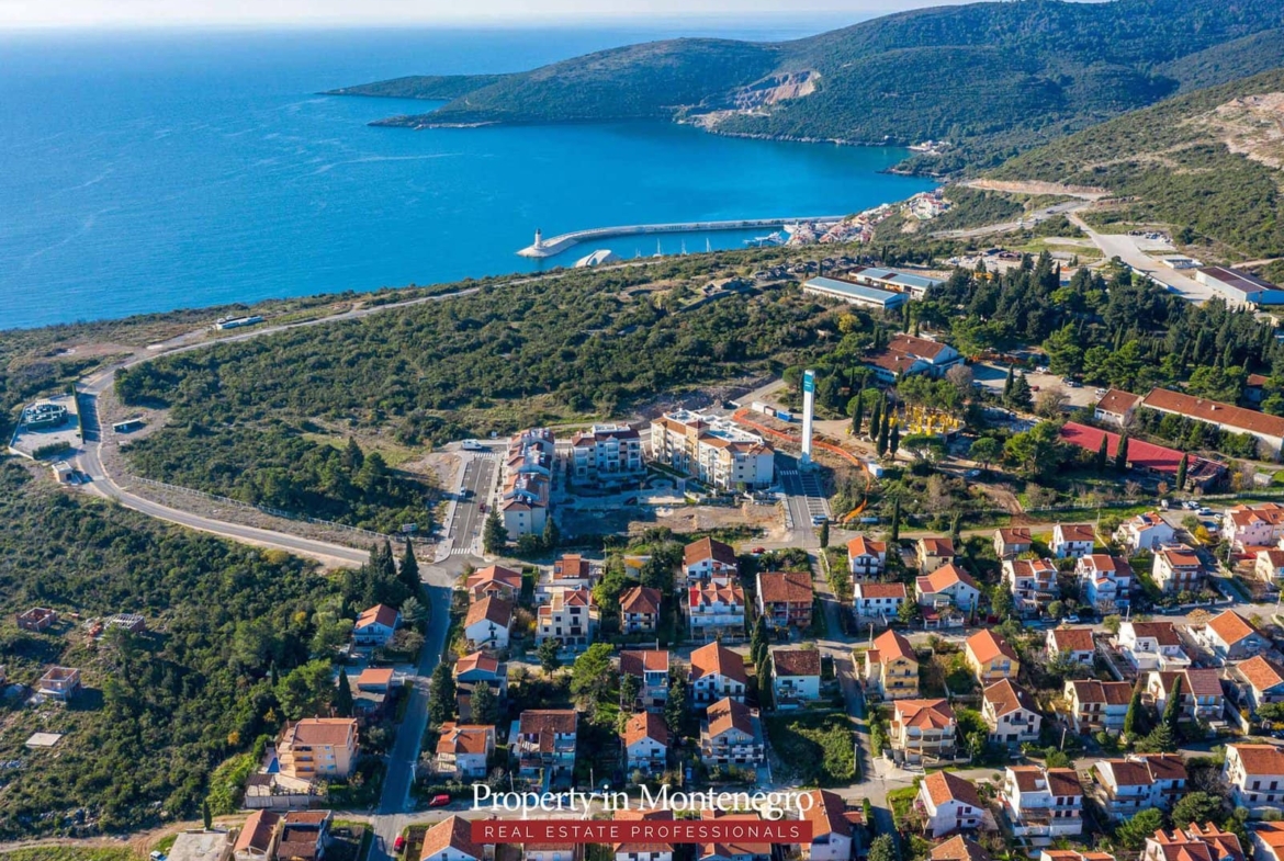 House for sale in Tivat Bay