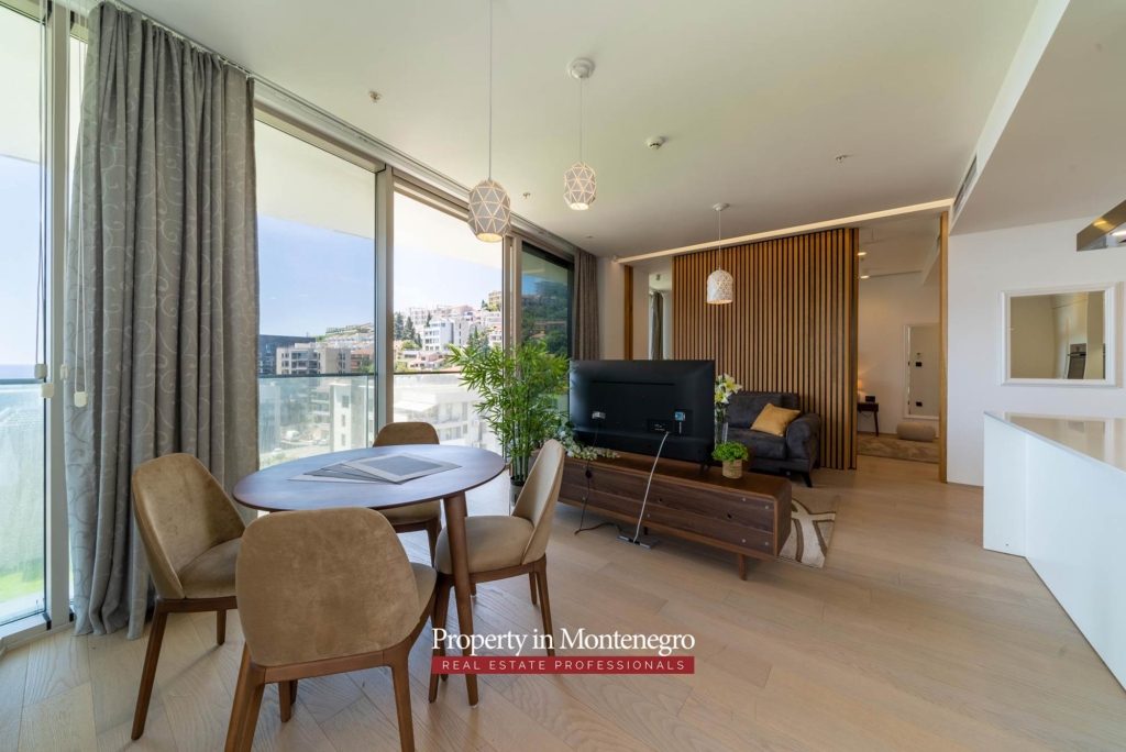 Luxury apartment for sale near Old Town Budva