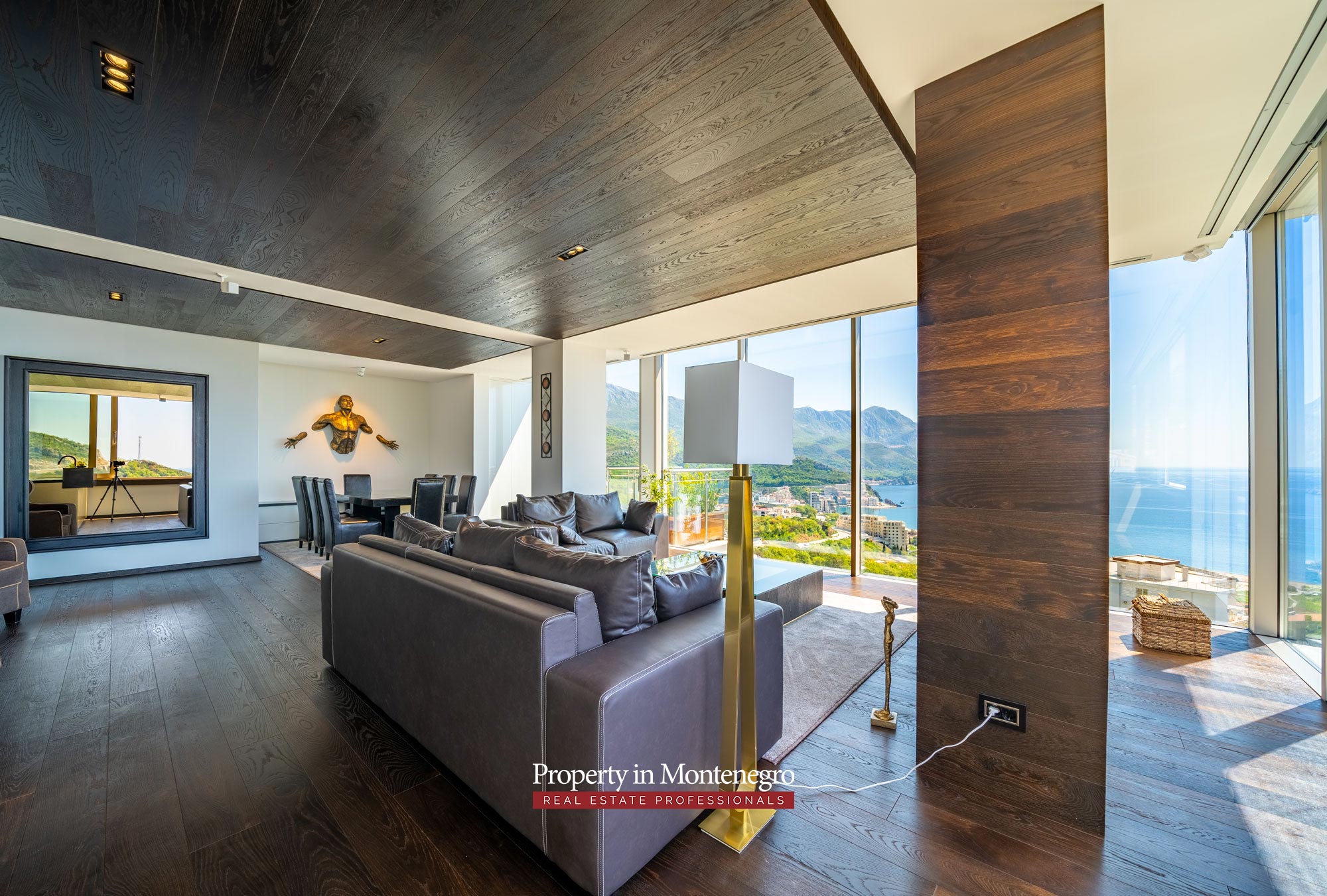 Luxury penthouse in Budva