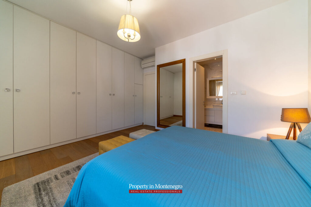 Luxury two bedroom apartment in Budva