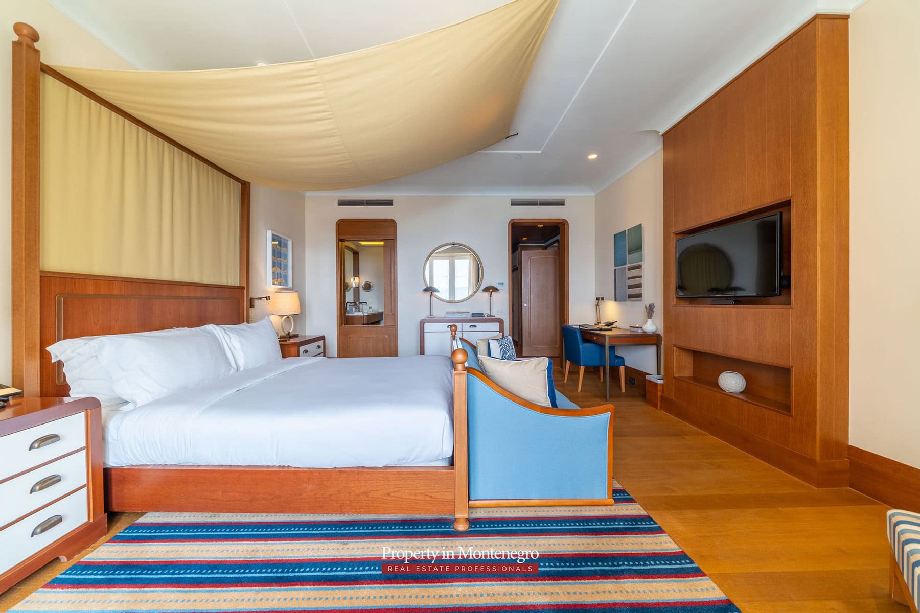 Luxury-two-bedroom-apartment-for-sale-in-Porto-Montenegro