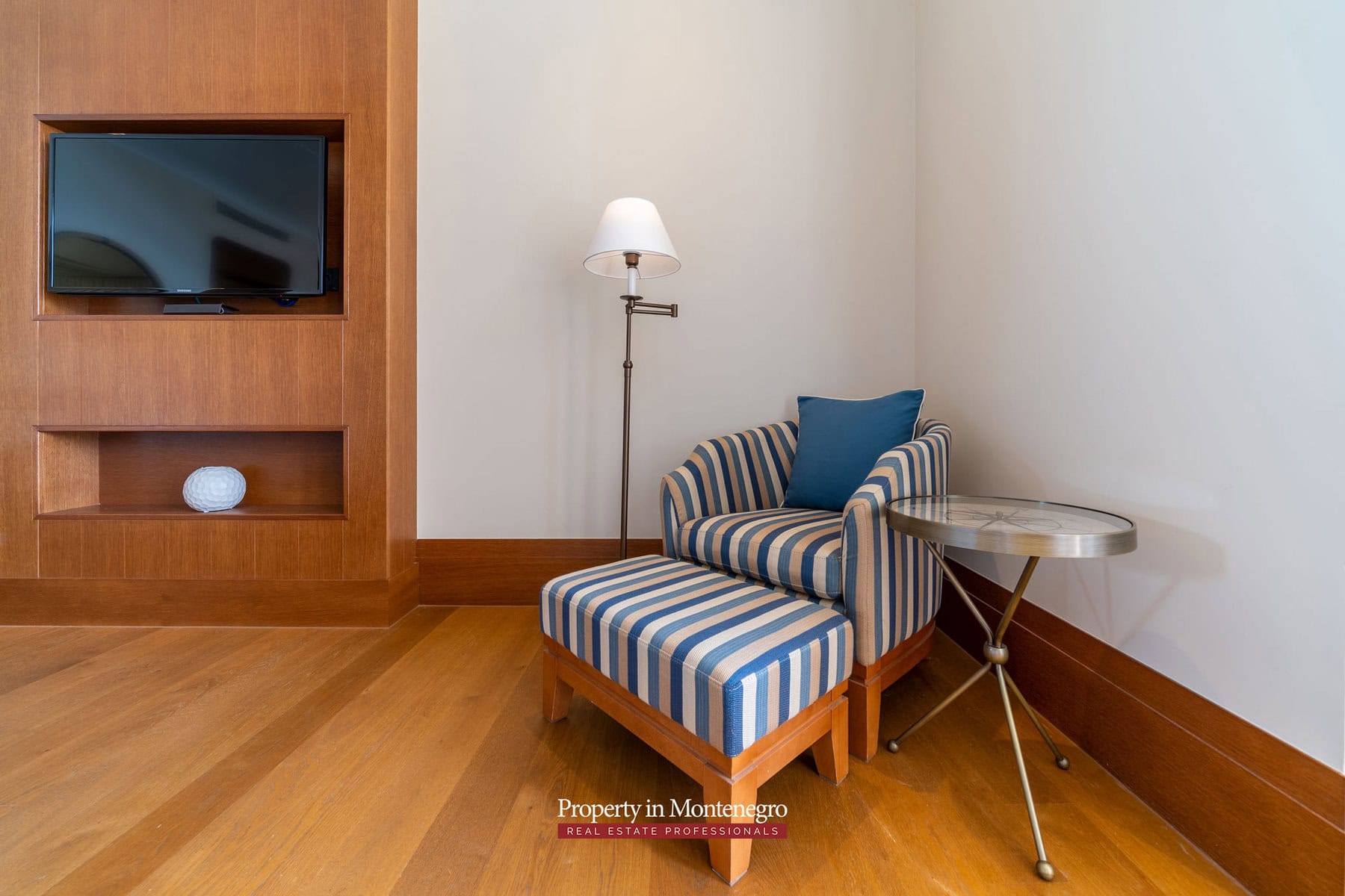 Luxury-two-bedroom-apartment-for-sale-in-Porto-Montenegro