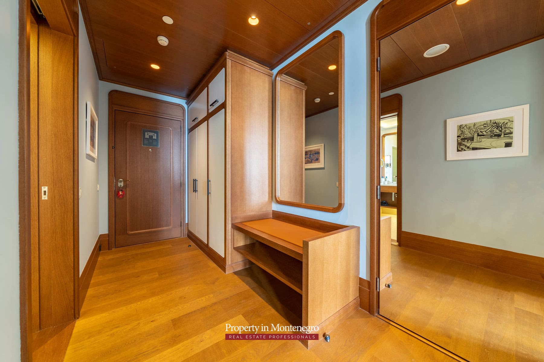 Luxury-two-bedroom-apartment-for-sale-in-Porto-Montenegro