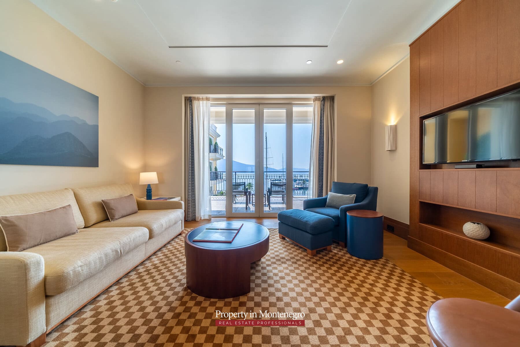Luxury-two-bedroom-apartment-for-sale-in-Porto-Montenegro
