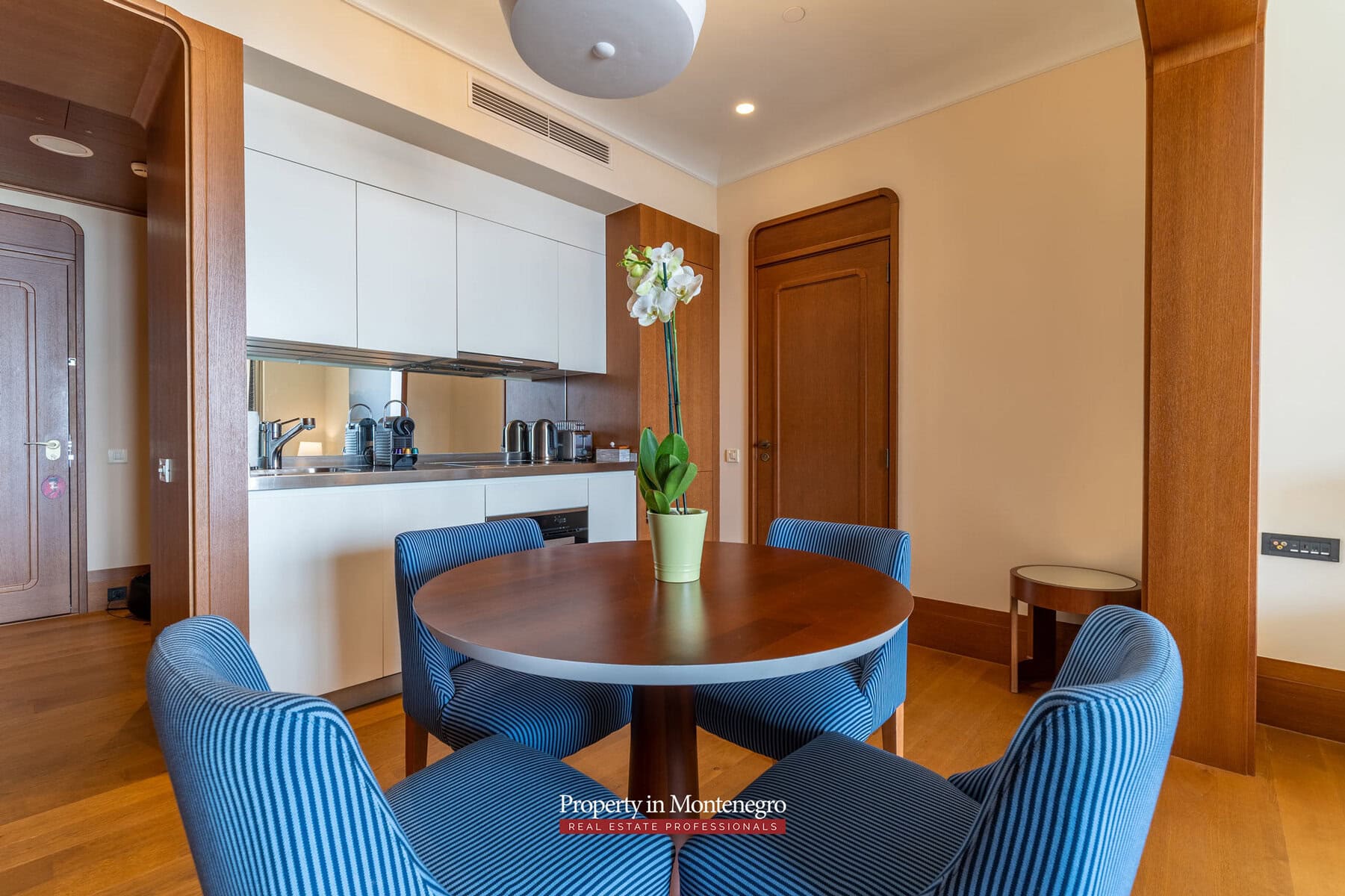 Luxury-two-bedroom-apartment-for-sale-in-Porto-Montenegro