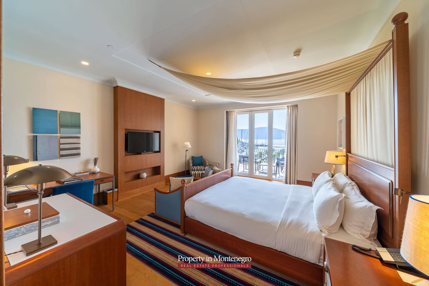 Luxury-two-bedroom-apartment-for-sale-in-Porto-Montenegro