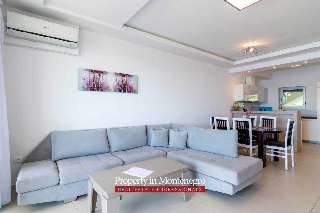Apartment for sale in Budva Riviera