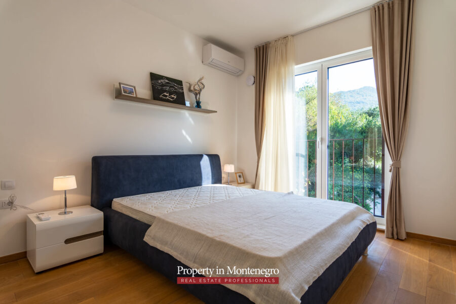 One bedroom for sale in Tivat