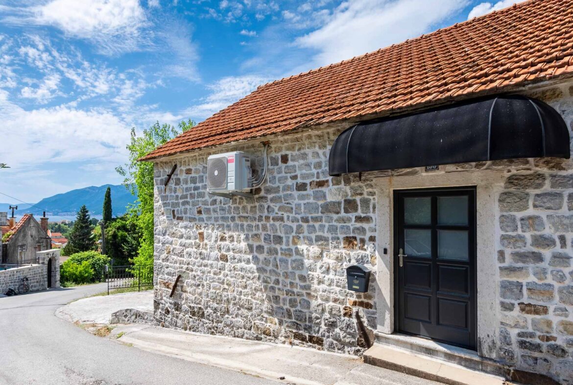 Renovated stone house for sale in Tivat