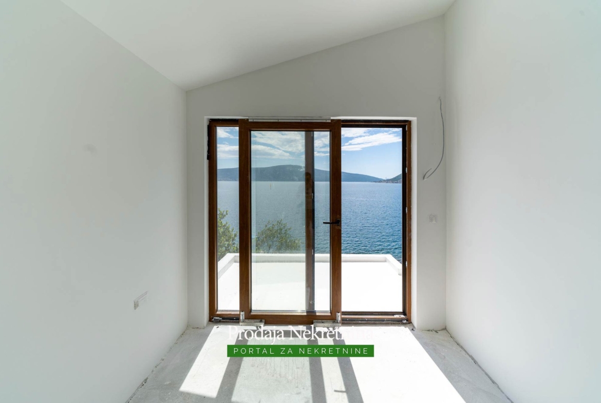 Seafront apartments for sale in Tivat Bay