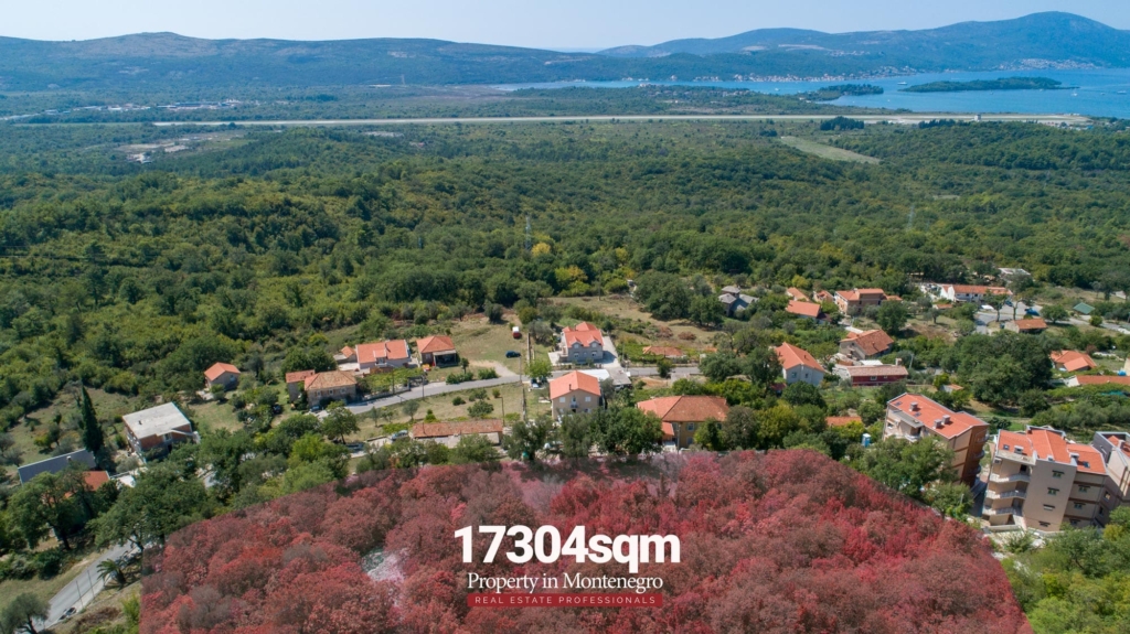 Seaview land for sale in Tivat