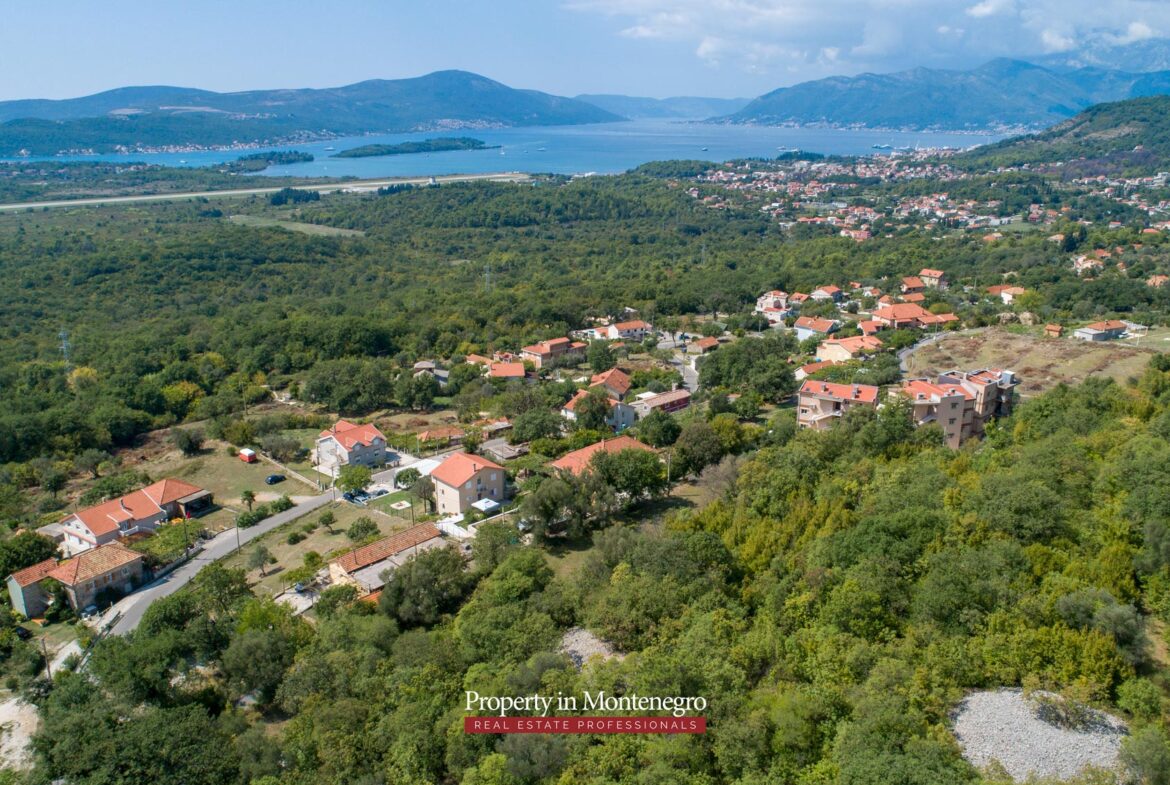 Seaview land for sale in Tivat