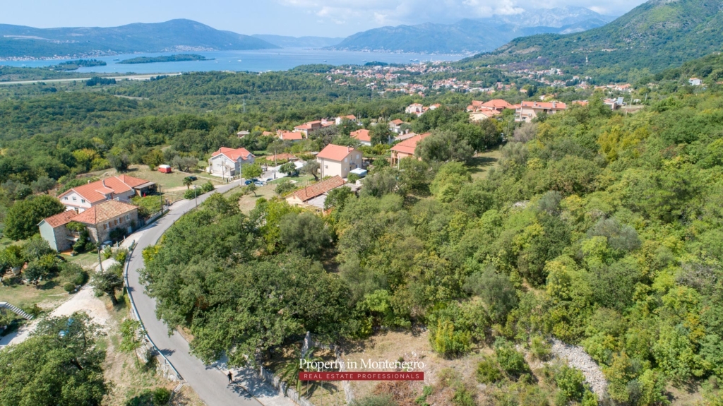 Seaview land for sale in Tivat