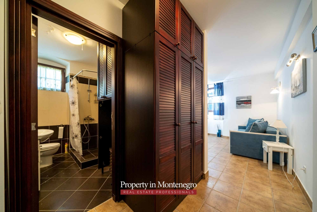 Studio apartment for sale in Bay of Kotor
