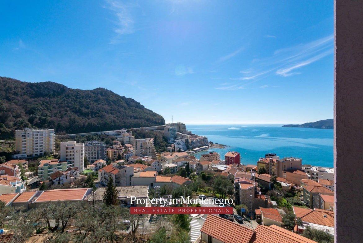 Two bedroom apartment for sale in Budva Riviera