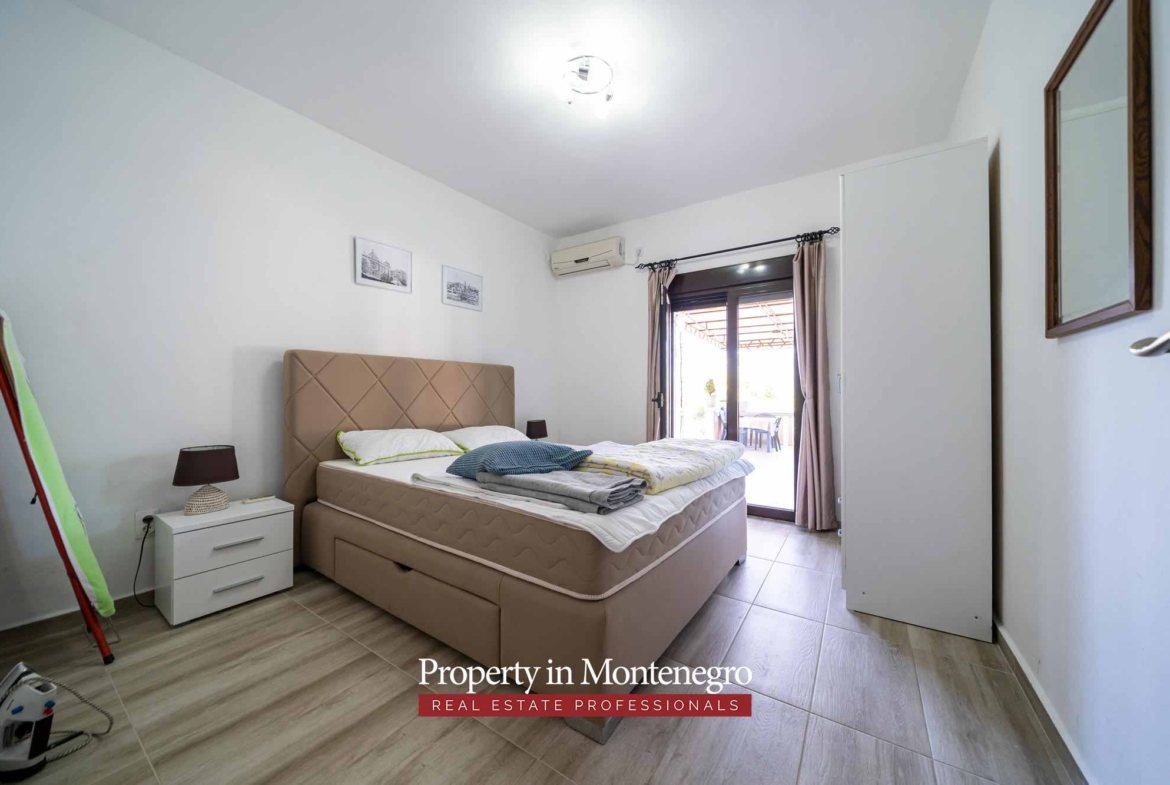 Mini hotel for sale in Tivat Bay