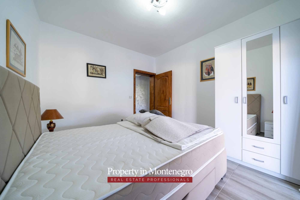 Mini hotel for sale in Tivat Bay