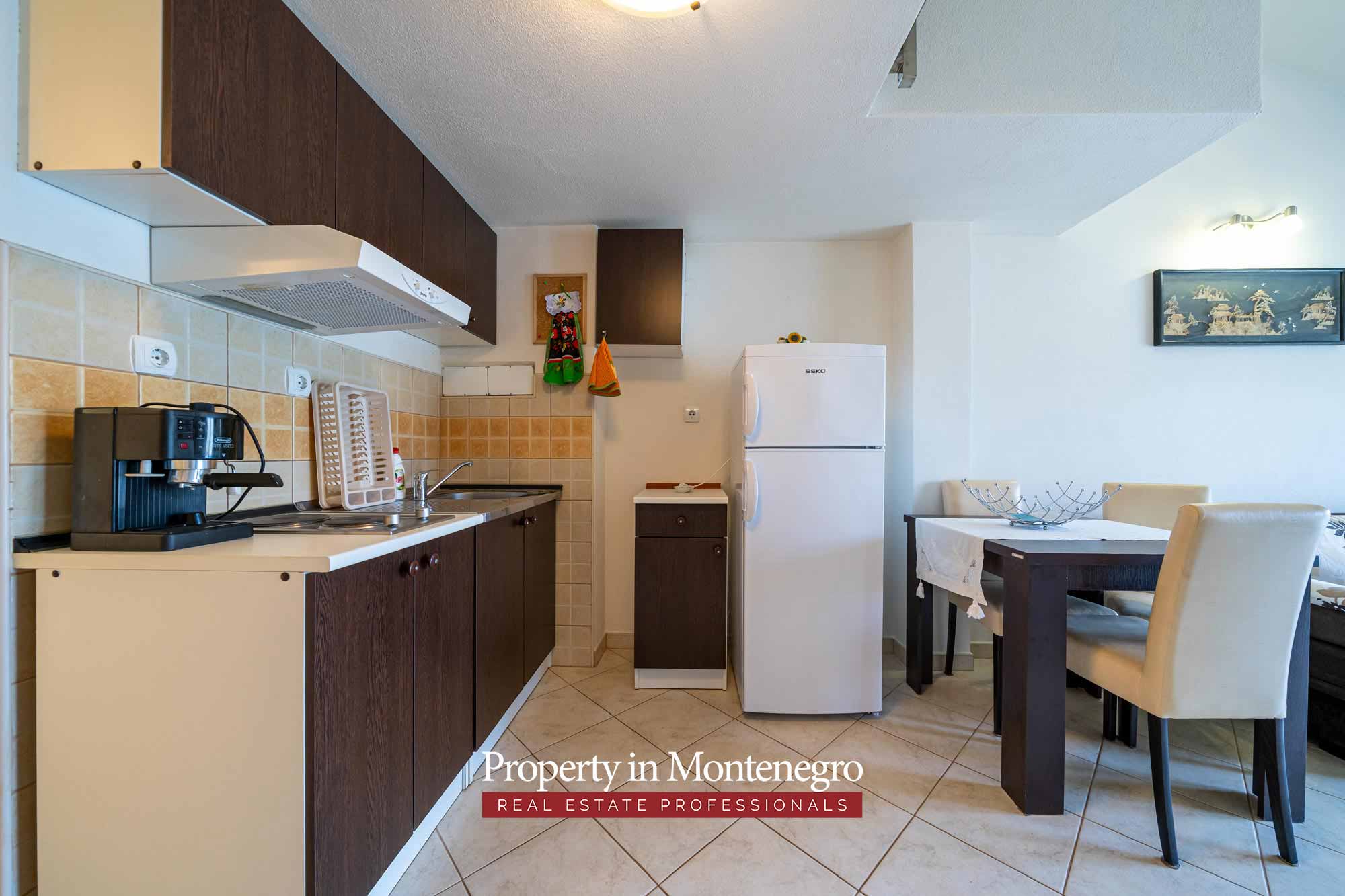 Waterfront mini hotel for sale in Tivat Bay 53