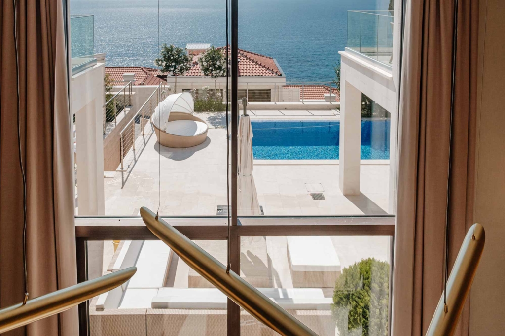 Villa for sale near Sveti Stefan