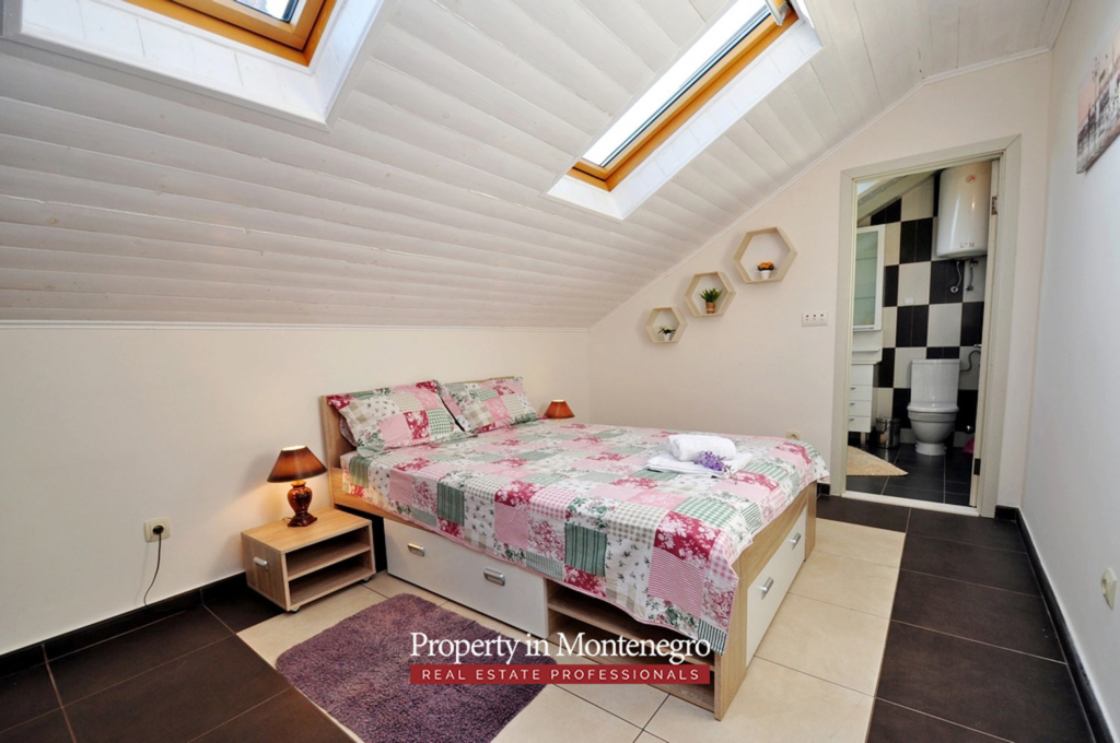 House for sale in Dobrota