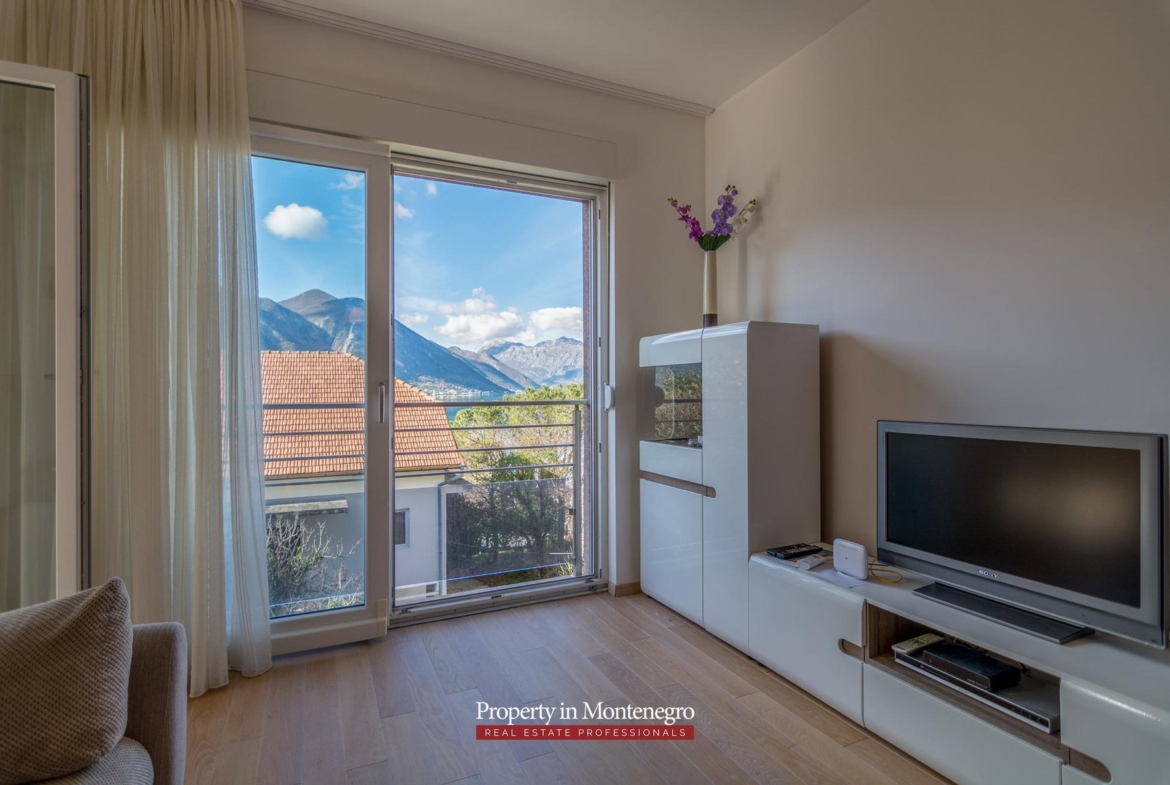 Two bedroom apartment for sale in Kotor