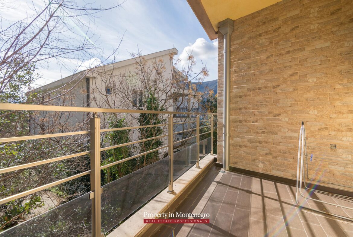 Two bedroom apartment for sale in Kotor