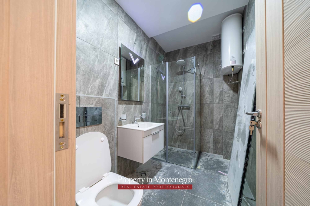 Apartment for sale in new building in Tivat